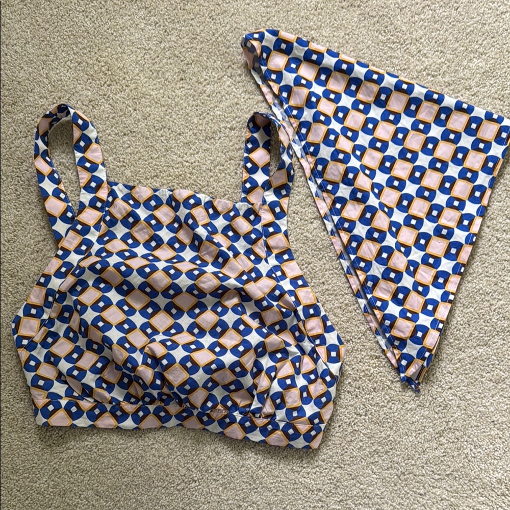 Zara Geometric Print Crop Top and Scarf Set